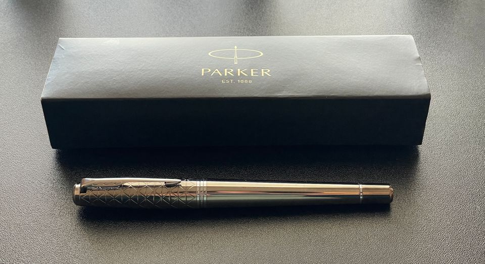 Review: Parker Urban Rollerball Pen